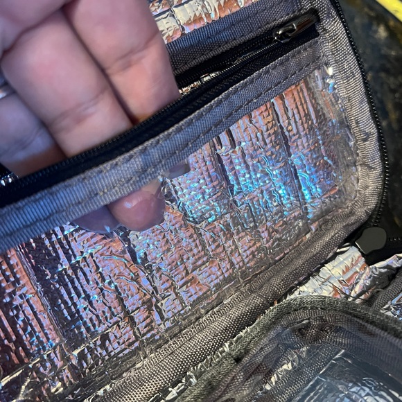 Diabetic Travel Organizer Case- compatible with small ice packs not included. - Picture 9 of 9